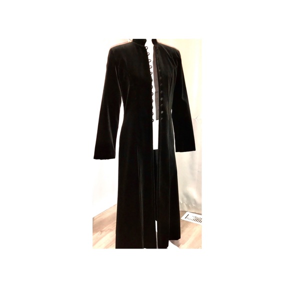 maxi velvet coat